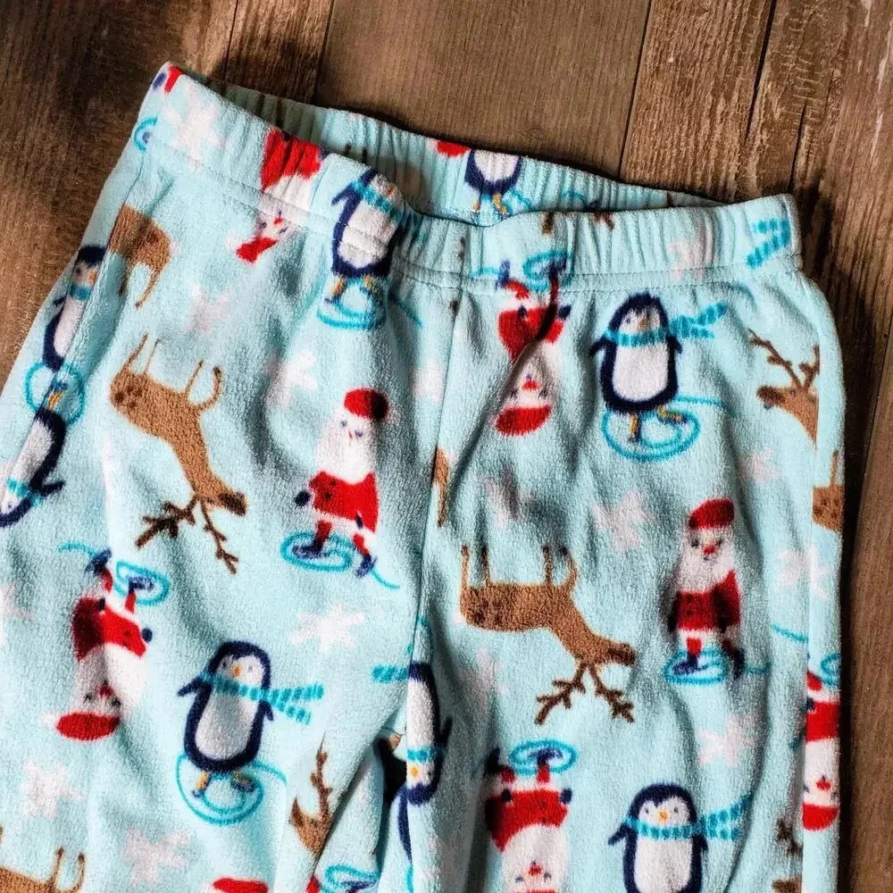 Gymboree Blue Winter Christmas Santa Penguin Reindeer Size 5/6 Fleece PJ Set